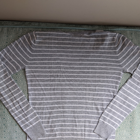 B.P. Super Soft Lightweight Sweater - Picture 9 of 11
